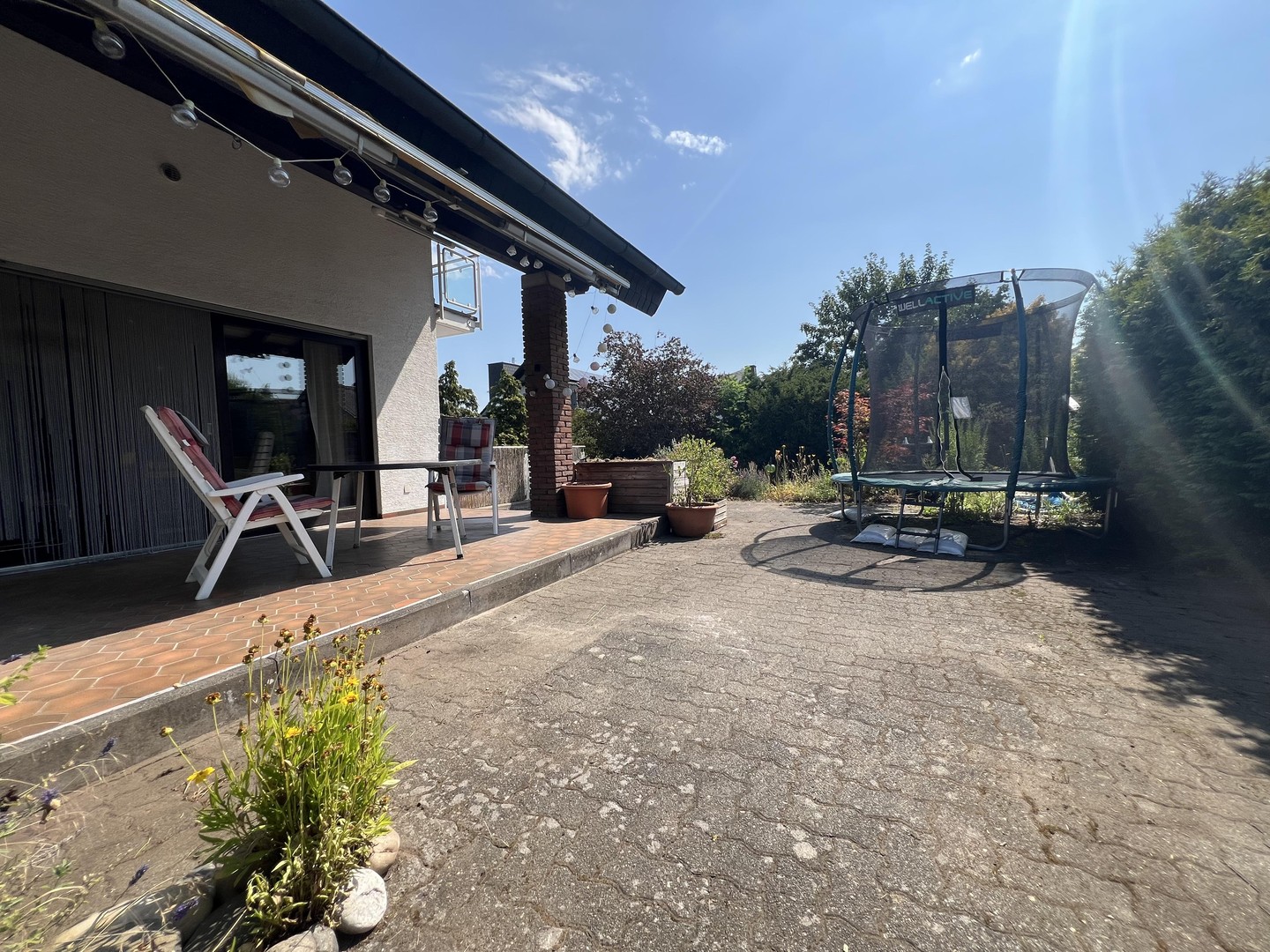 Hell und großzügig geschnitten - Freistehendes Einfamilienhaus mit Garten und Kamin – Büttelborn – Vorschaubild 26