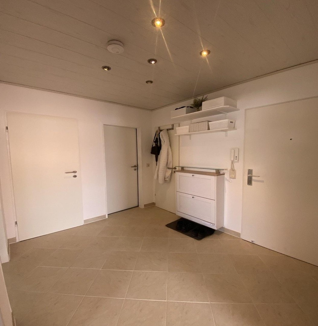 Provisionsfreie helle 3-Zimmer Wohnung mit Balkon – Augsburg – Vorschaubild 3