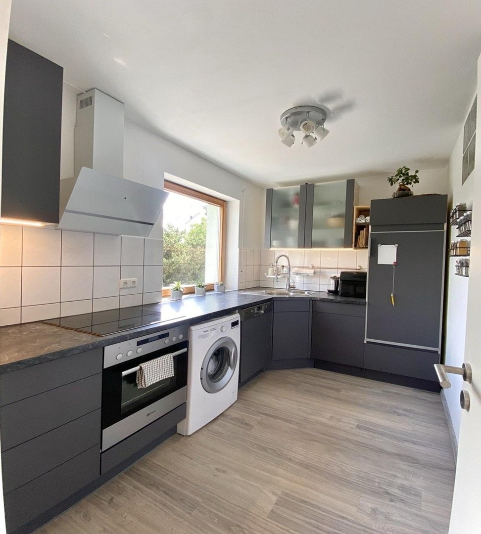 Provisionsfreie helle 3-Zimmer Wohnung mit Balkon – Augsburg – Vorschaubild 5