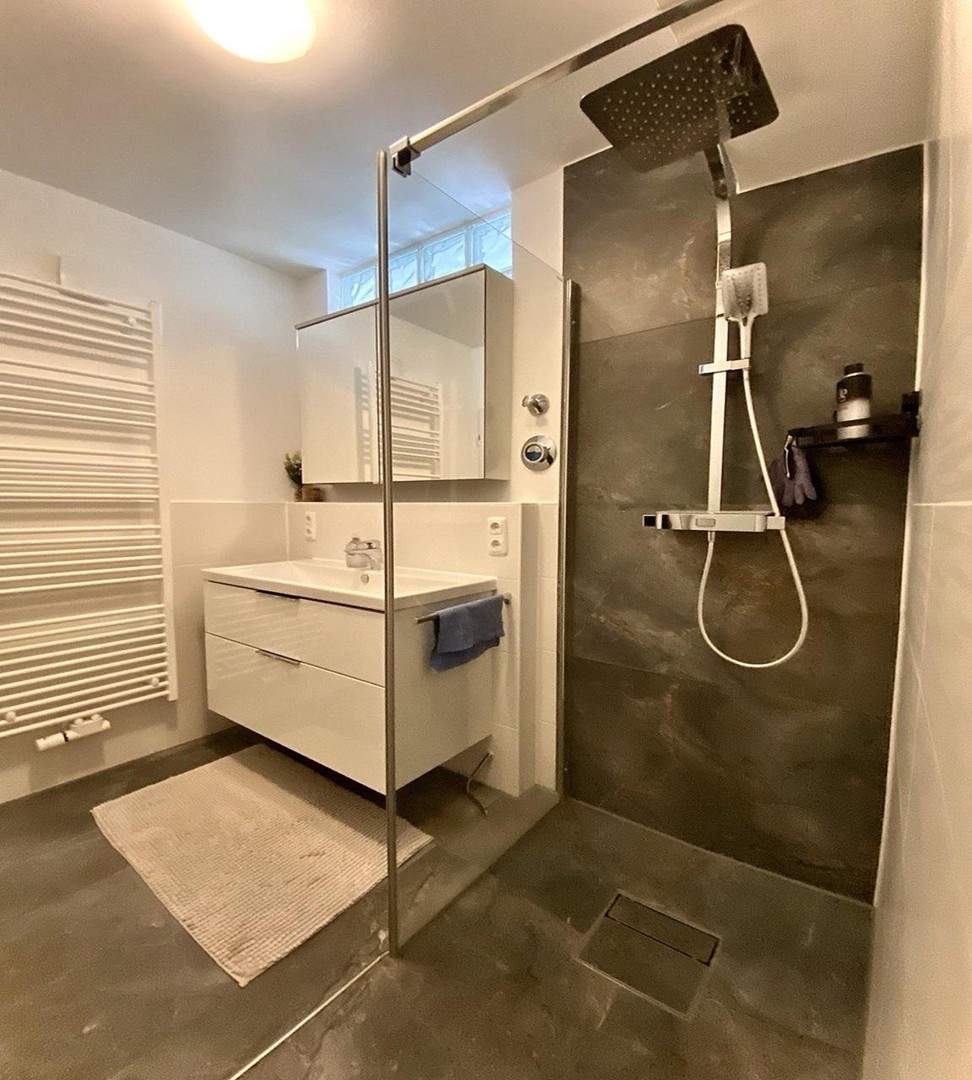 Provisionsfreie helle 3-Zimmer Wohnung mit Balkon – Augsburg – Vorschaubild 6
