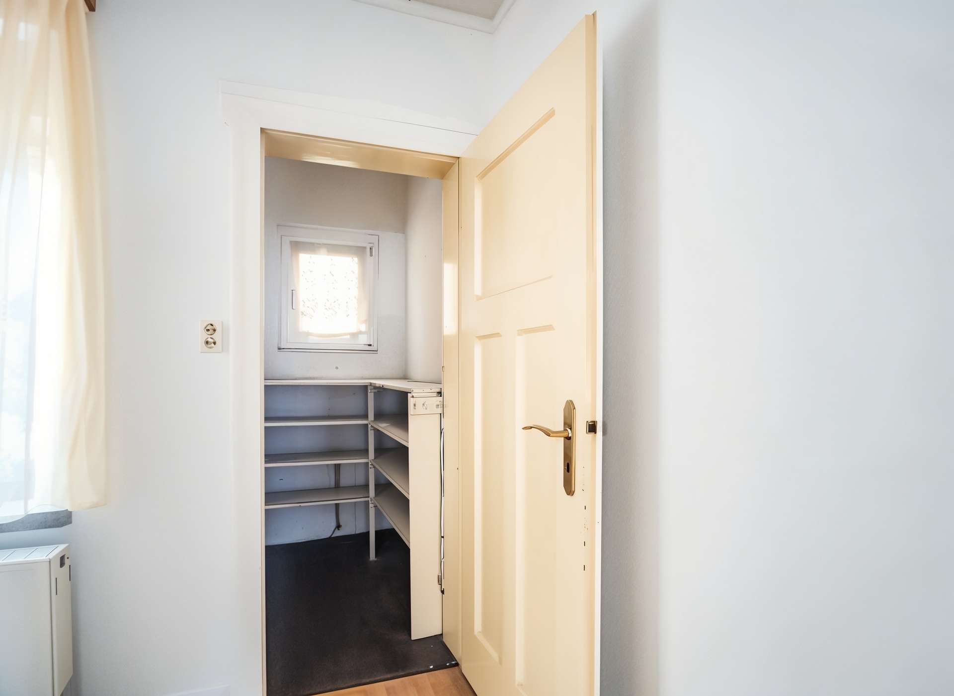 Platz für neue Wohnideen – Haus mit 123m² Wohnfläche, 800m² Grundstück, Scheune und Garage – Muldestausee-Pouch – Vorschaubild 14