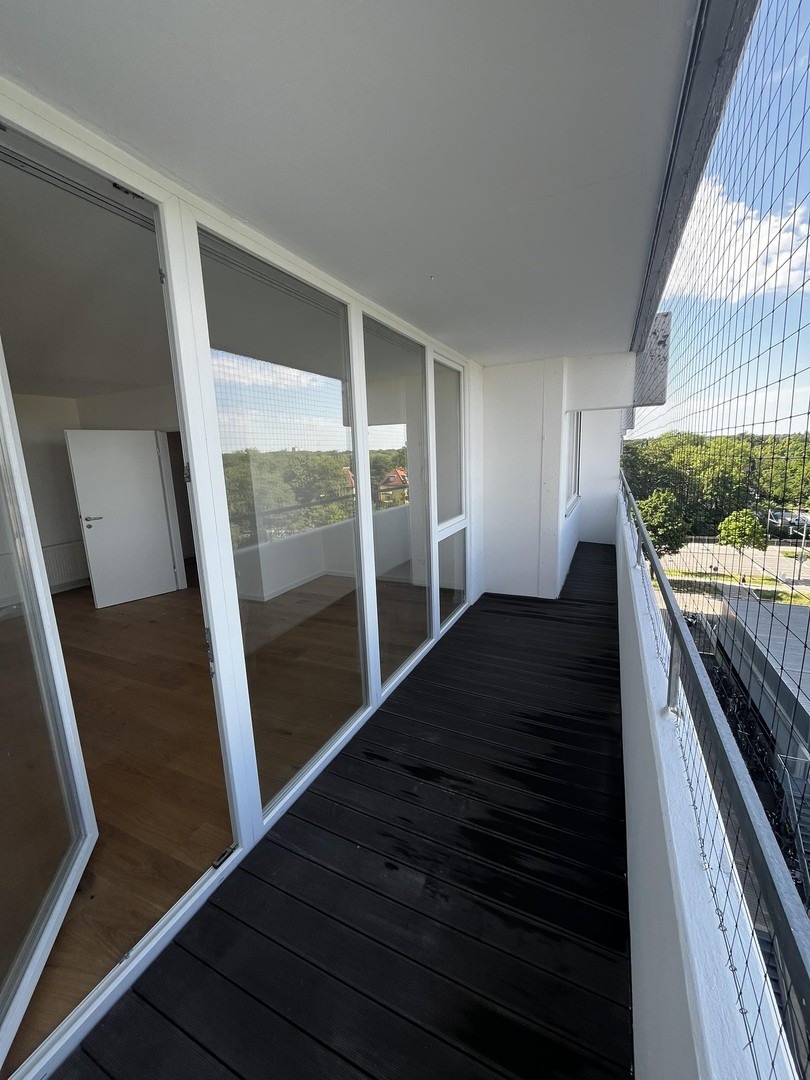 Kernsanierte 2-Zimmer-Wohnung mit Balkon und Weitblick – Augsburg – Vorschaubild 3