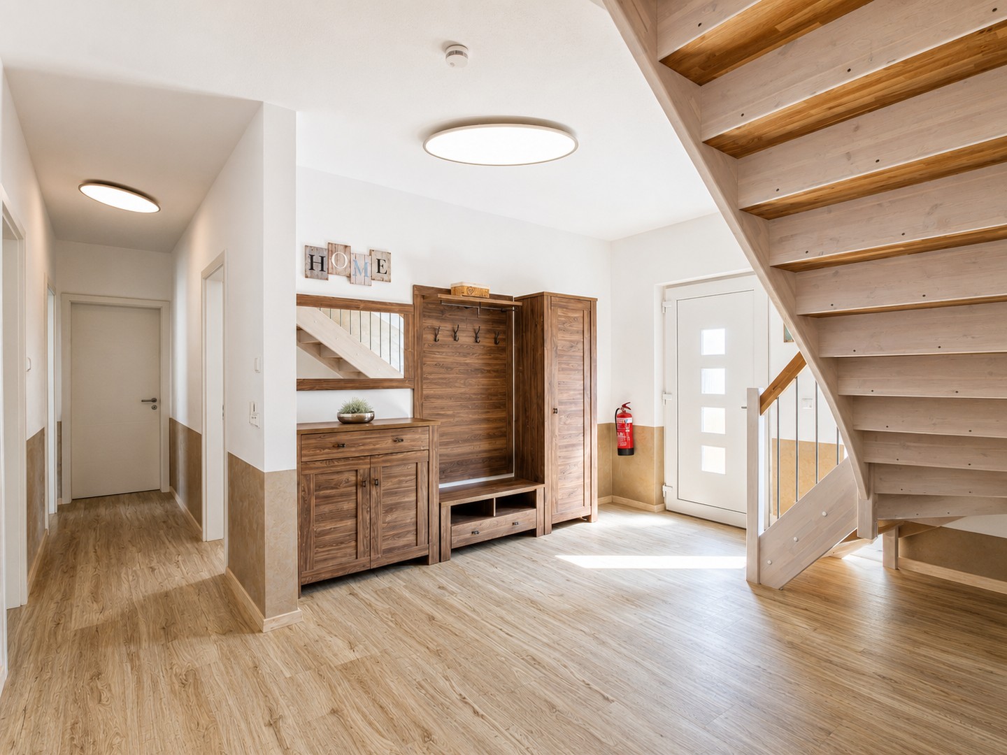 Modernes 217-m²-Familienhaus mit 8 Zimmern, PV-Speicher, Wallbox, Solar & großem Garten – Reisbach – Vorschaubild 11