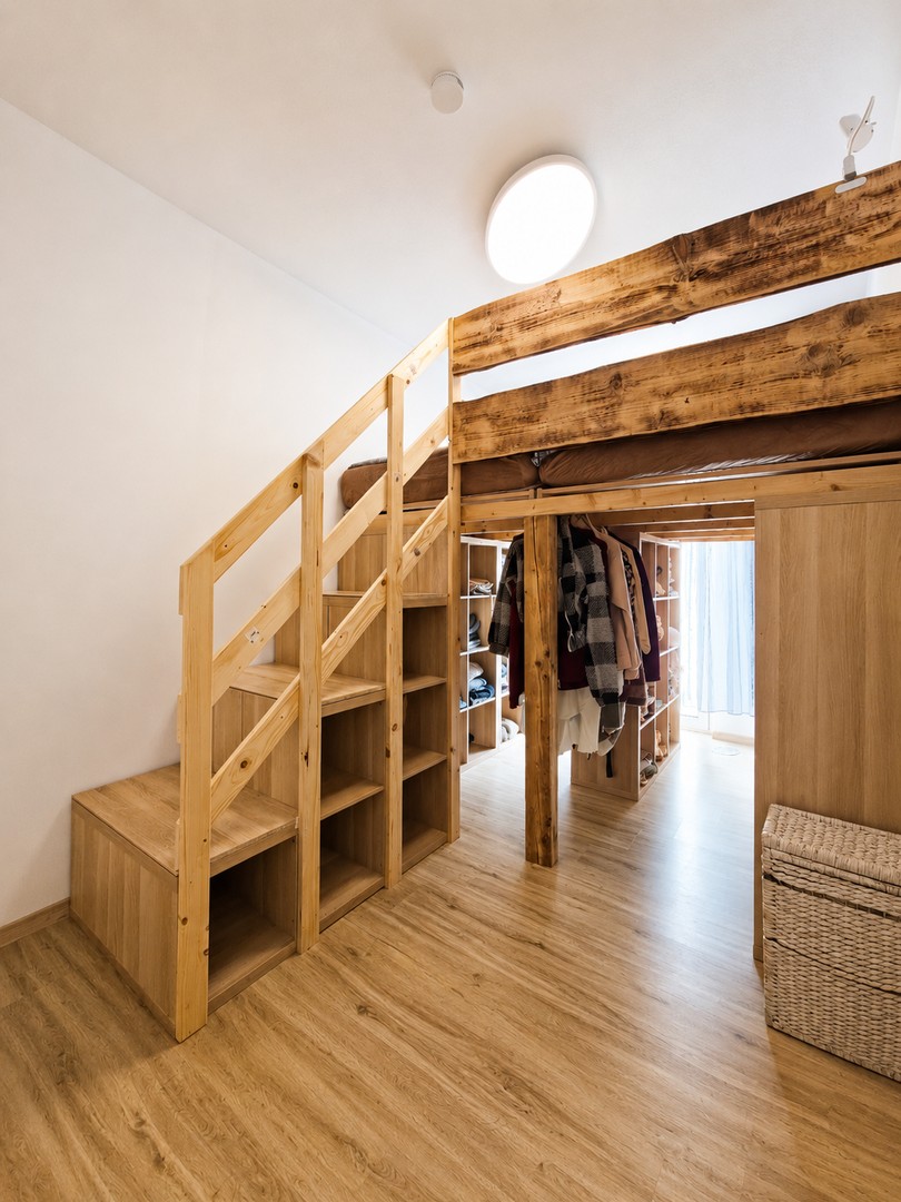 Modernes 217-m²-Familienhaus mit 8 Zimmern, PV-Speicher, Wallbox, Solar & großem Garten – Reisbach – Vorschaubild 18