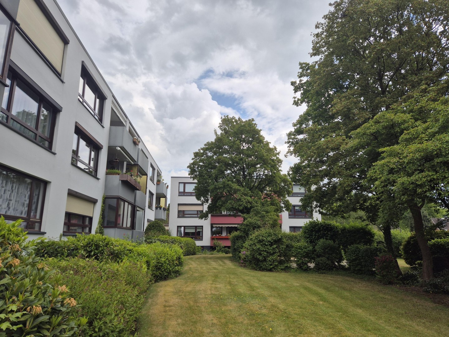 Attraktive 3–4-Zimmer-Wohnung mit Süd-Balkon (Wohnfläche ca. 87 m²)