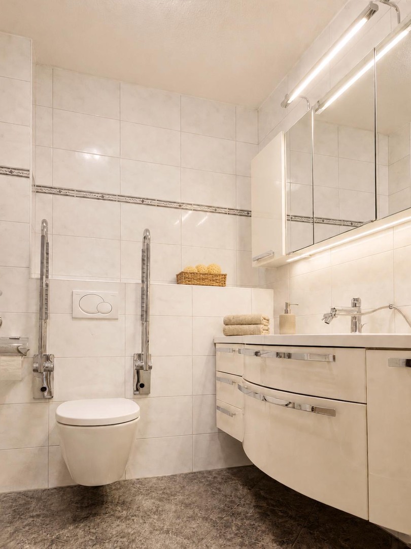 Attraktive 3–4-Zimmer-Wohnung mit Süd-Balkon (Wohnfläche ca. 87 m²) – Bremerhaven – Vorschaubild 14