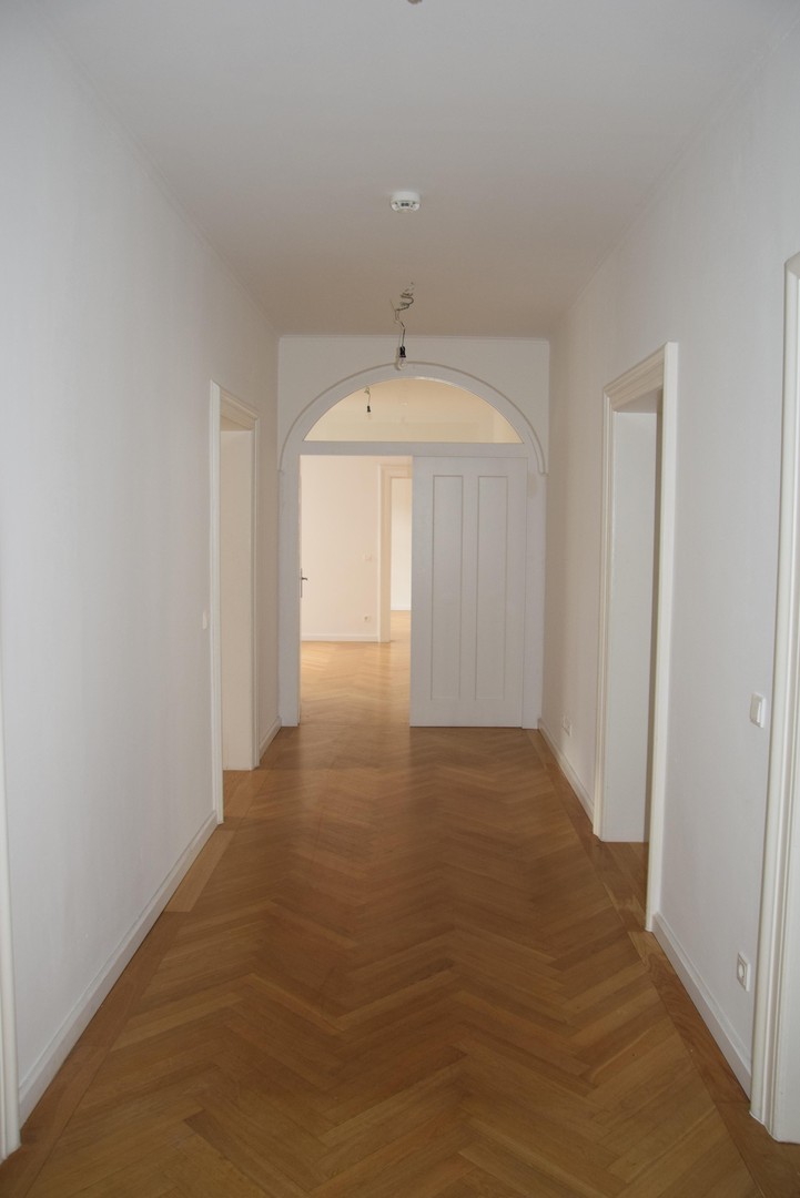 Großzügige 6-Zimmer-Wohnung in einem Gründerzeithaus in der Ludwigsvorstadt – München – Vorschaubild 5