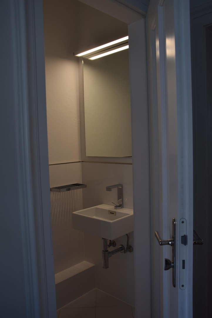 Großzügige 6-Zimmer-Wohnung in einem Gründerzeithaus in der Ludwigsvorstadt – München – Vorschaubild 18