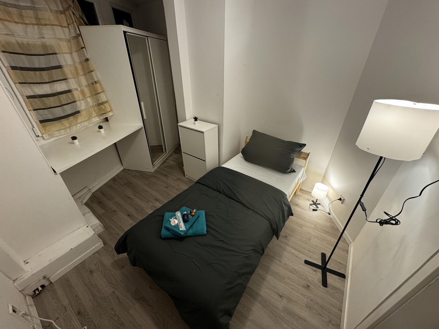 8% Bruttorendite in Stuttgart! Vollvermietetes 5-Zimmer-WG-Investment mit Top-Cashflow – Stuttgart – Vorschaubild 8