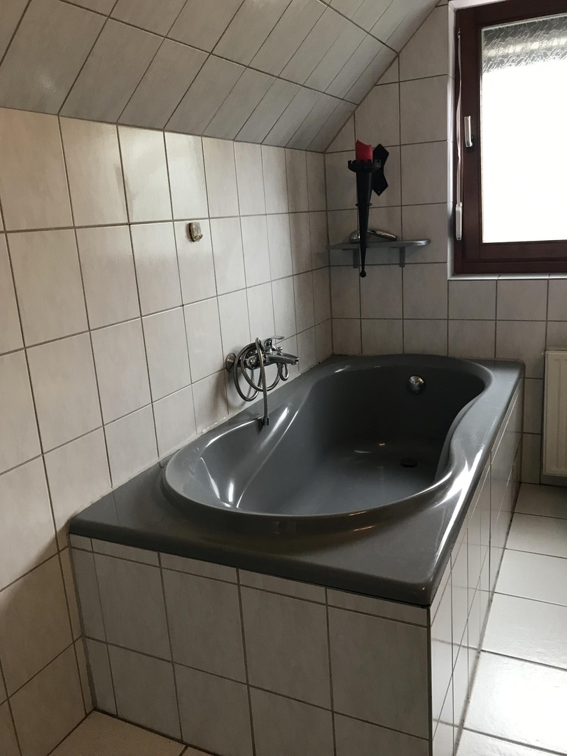 Freistehendes Einfamilienhaus mit Photovoltaikanlage auf sonnigem Grundstück in Berlin-Wittenau – Berlin – Vorschaubild 17