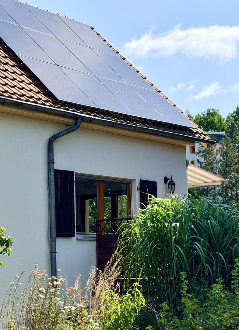 Freistehendes Einfamilienhaus mit Photovoltaikanlage auf sonnigem Grundstück in Berlin-Wittenau – Berlin – Vorschaubild 25