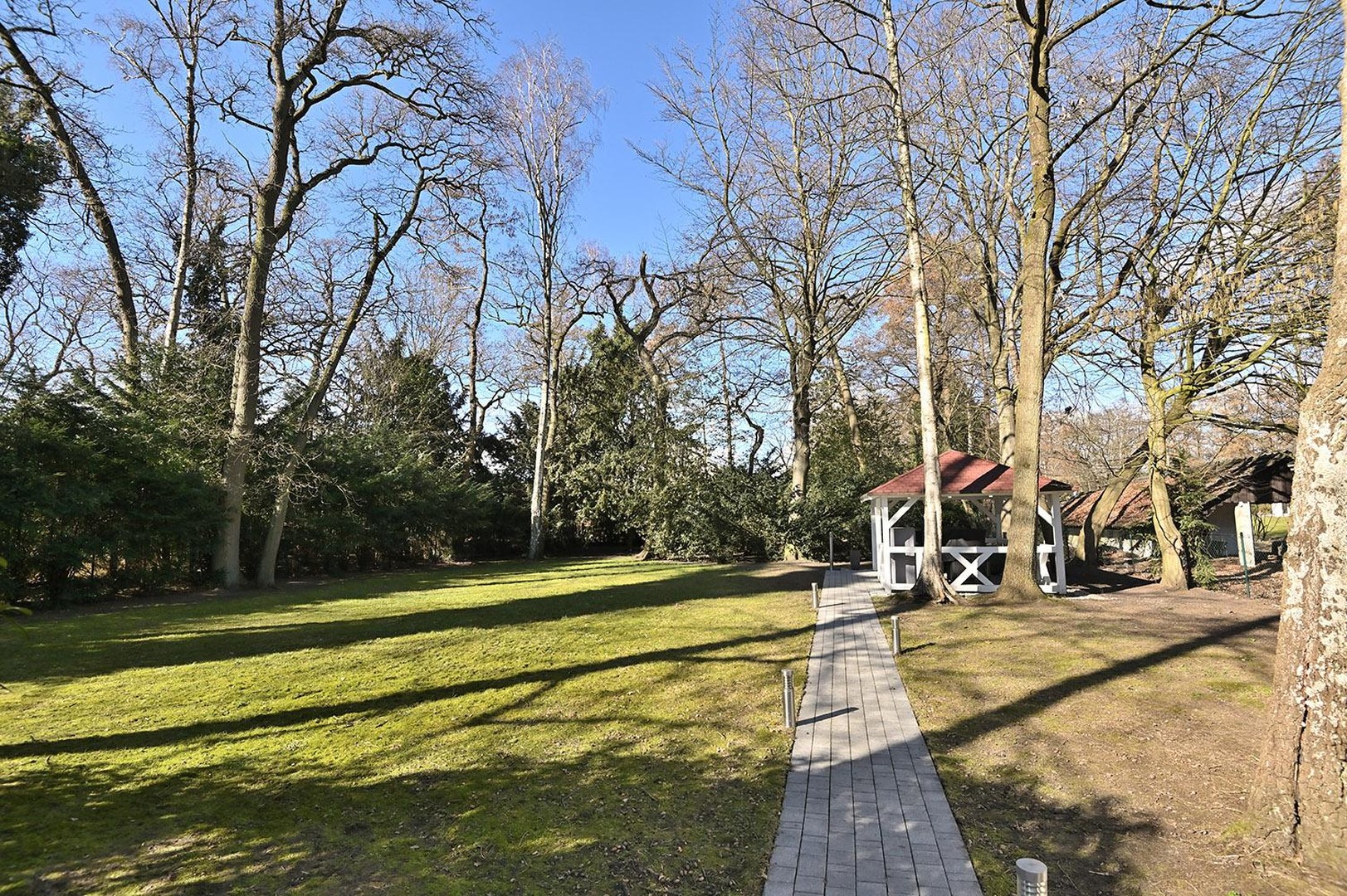 TOP-Villenanwesen in bester Lage von Alt-Oberneuland – Bremen – Vorschaubild 37