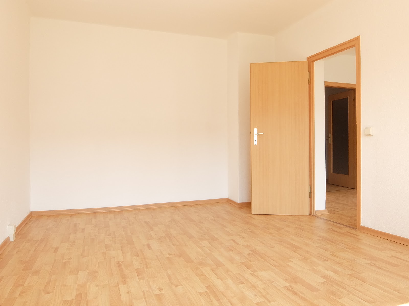 Nachmieter gesucht für Wohnung mit Einbauküche im 1. OG – Chemnitz – Vorschaubild 9