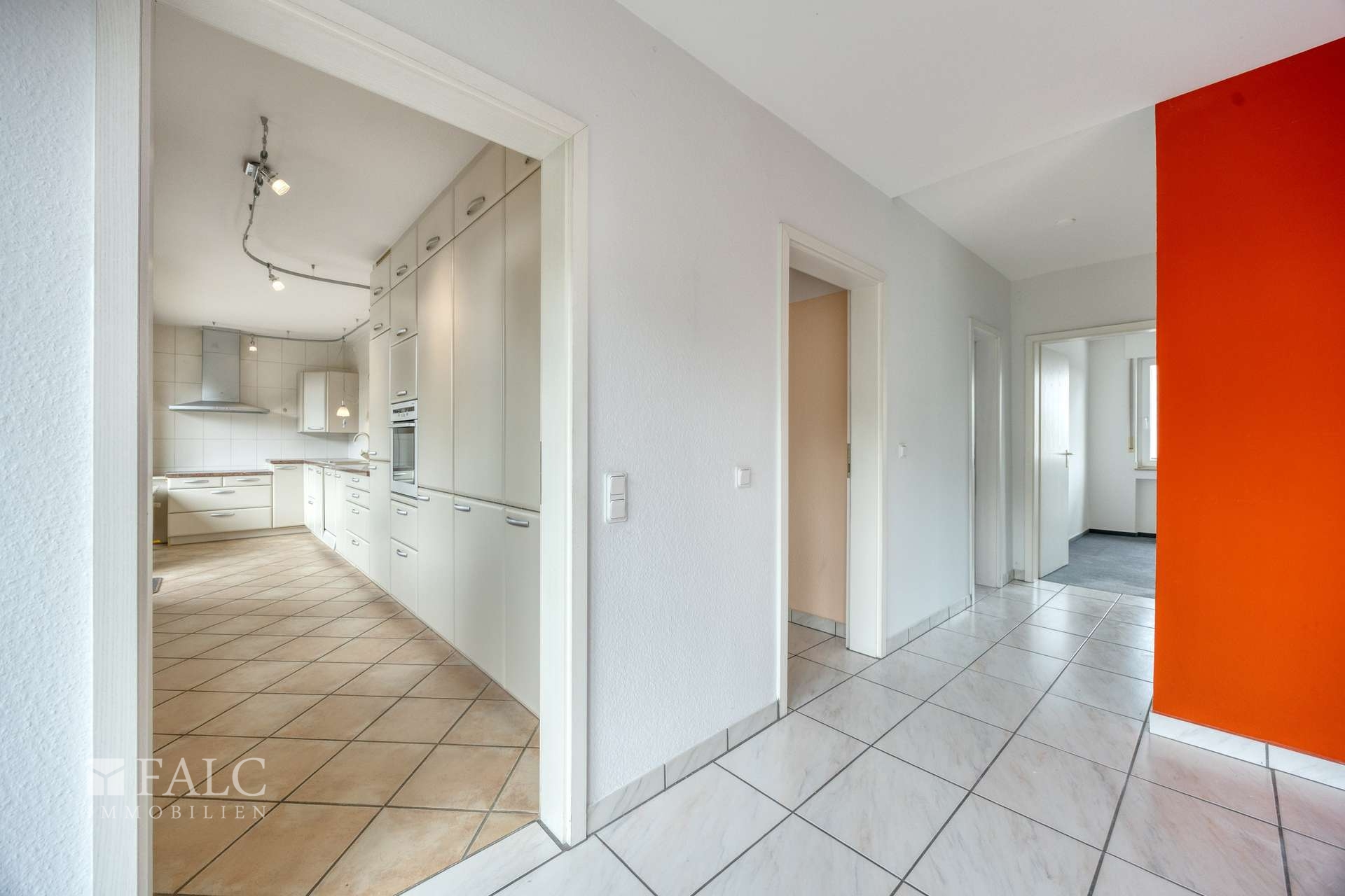 Penthouse in Köln-Weiden – Aufzug, Tiefgarage und traumhafte Dachterrasse – Köln – Vorschaubild 17
