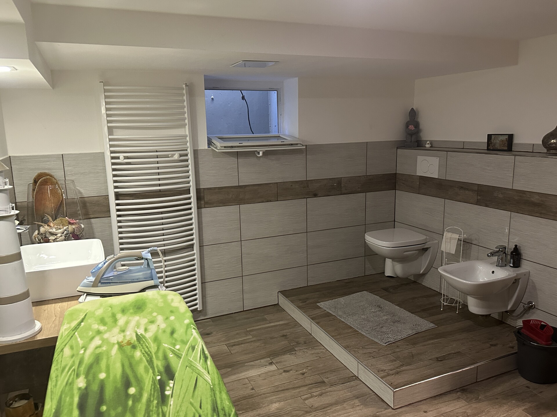 Gaiberg: RMH mit Fernblick, 2 moderne Bäder, Wohn-Ess 46m², EBK, Garage, FREI, keine K-Prov. – Gaiberg – Vorschaubild 6