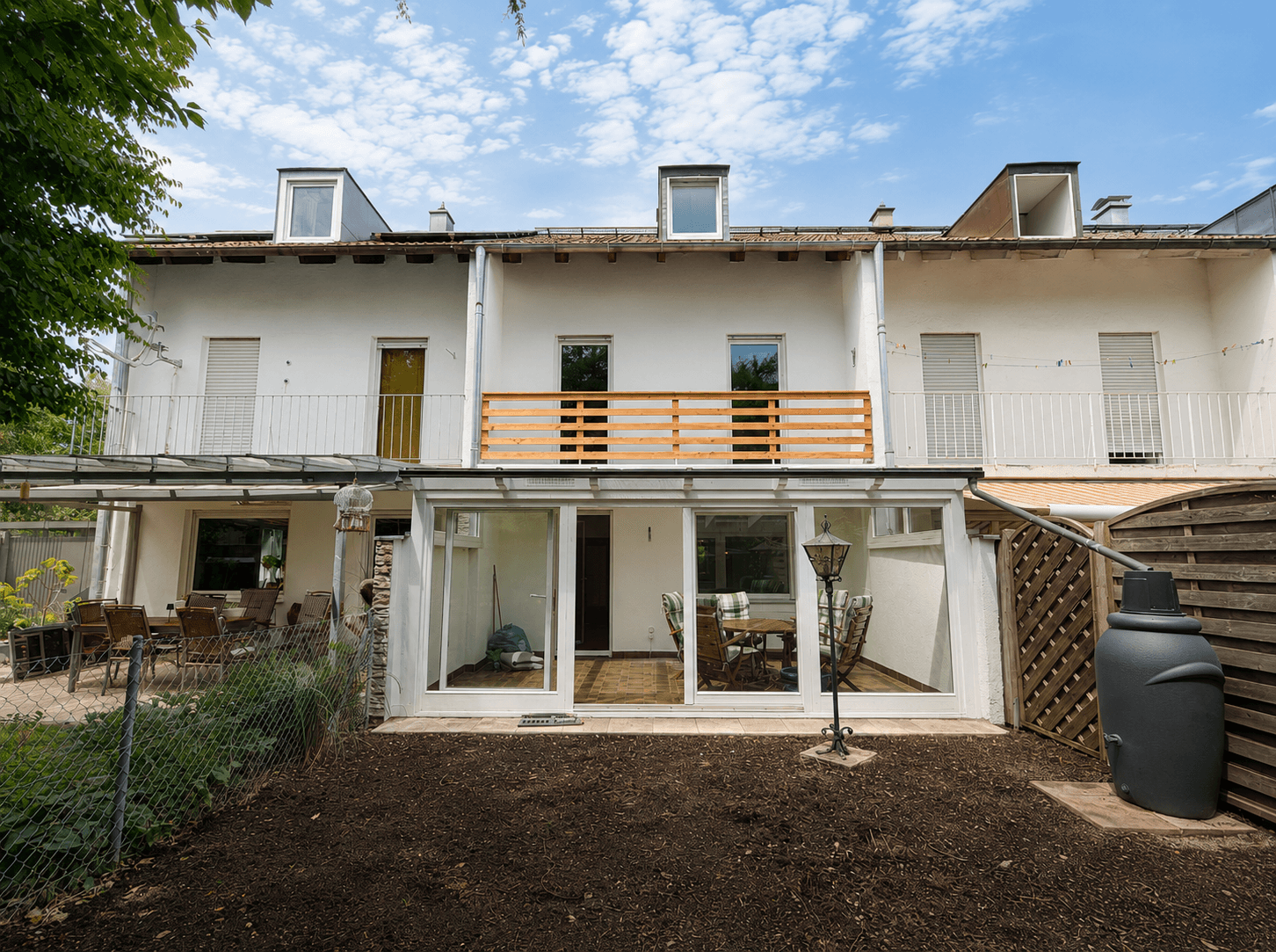 HEGERICH: Großzügiges Reihenmittelhaus mit modernem Wohnkomfort und klassischem Charme – München – Vorschaubild 9