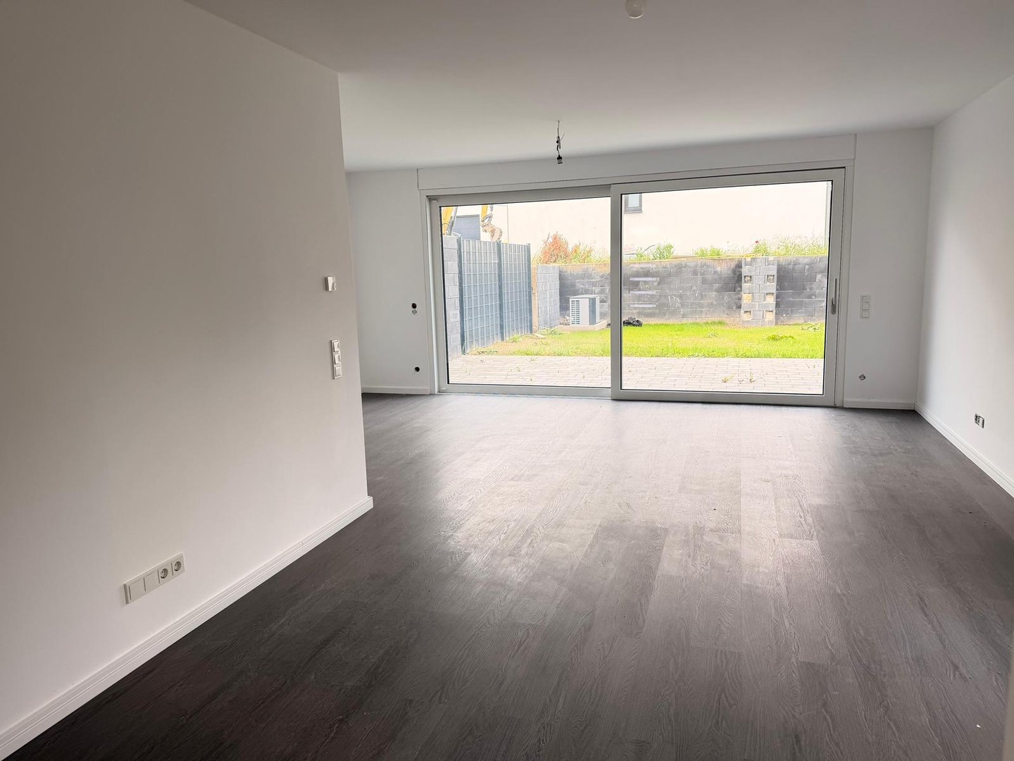 Letzte Gelegenheit!Letztes Haus! Neubau Reihenendhaus in Rommerskirchen-Oekoven–Einziehen&Wohlfühlen – Rommerkirchen – Vorschaubild 16
