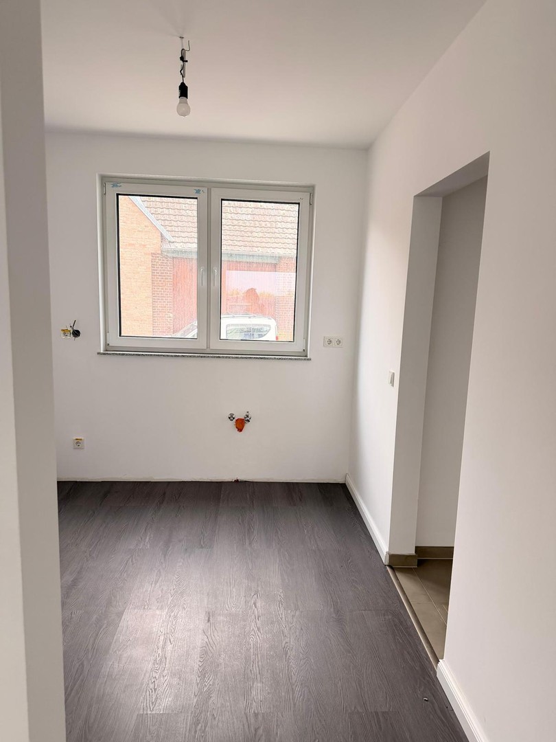 Letzte Gelegenheit!Letztes Haus! Neubau Reihenendhaus in Rommerskirchen-Oekoven–Einziehen&Wohlfühlen – Rommerkirchen – Vorschaubild 36