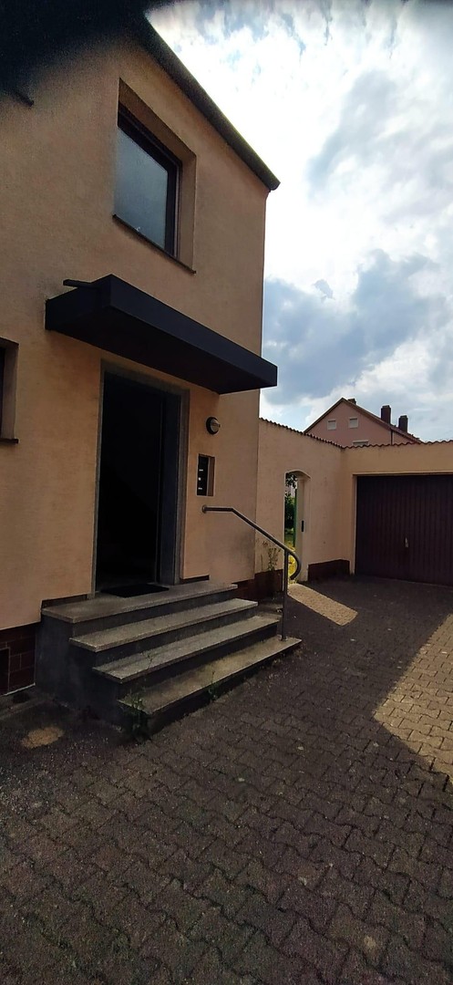 Haus mit 681 m² in perfekter Lage – Augsburg-Lechhausen – Vorschaubild 4