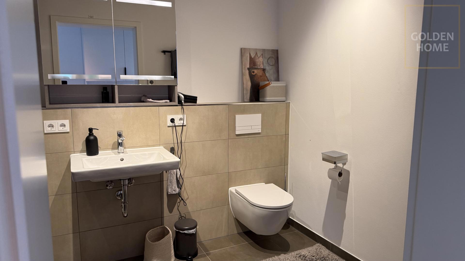 Stilvolle Neubauwohnung mit Loggia, Klimaanlage & hochwertigem Wohnkomfort – Nürnberg – Vorschaubild 9