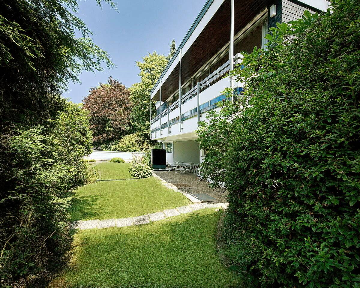 Bauhaus-Architektur in traumhafter Naturlage – Exklusives Wohnen am Schellberger Weg – Solingen – Vorschaubild 3