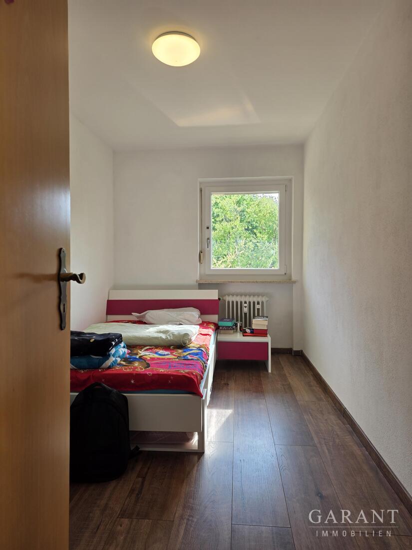 Modernes 4 Zimmer-Wohlfühl-Zuhause in Augsburg-Lechhausen: Hell, zentral & einzugsbereit – Augsburg – Vorschaubild 6