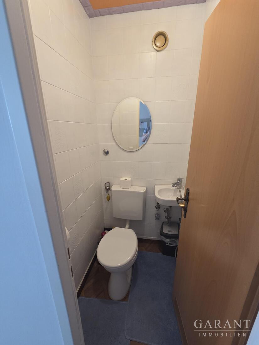Modernes 4 Zimmer-Wohlfühl-Zuhause in Augsburg-Lechhausen: Hell, zentral & einzugsbereit – Augsburg – Vorschaubild 8