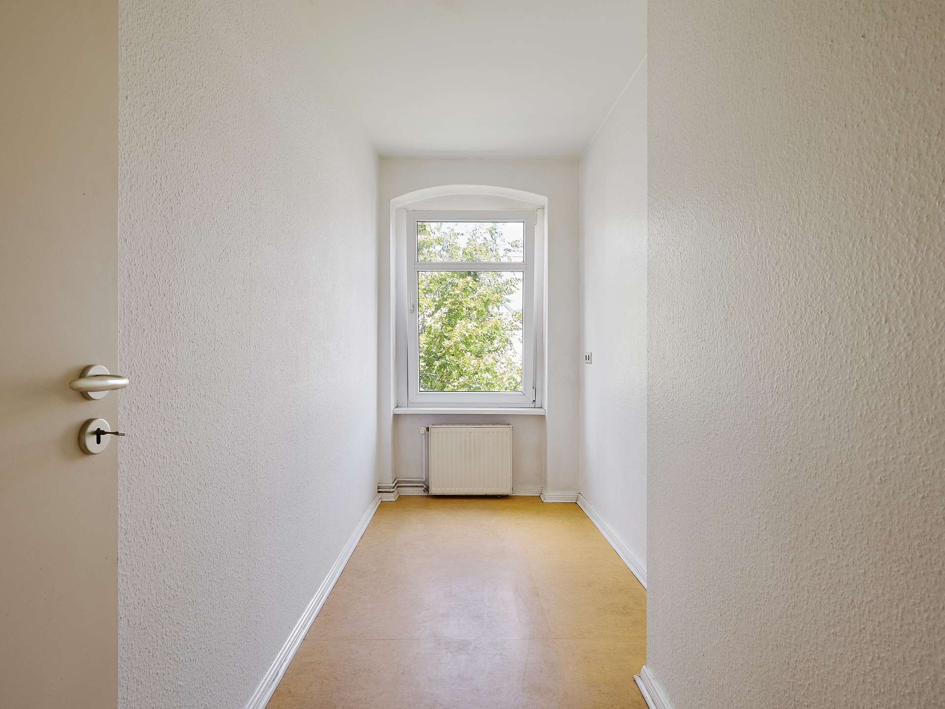 Leben in Kreuzberg: Stilvolle 2-Zimmer-Altbauwohnung mit großzügigem Grundriss – Berlin – Vorschaubild 4