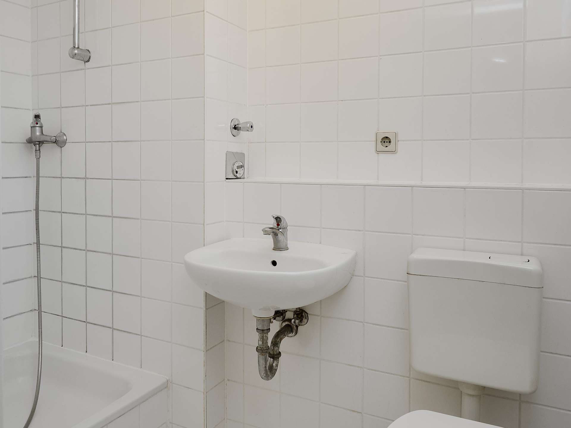 Leben in Kreuzberg: Stilvolle 2-Zimmer-Altbauwohnung mit großzügigem Grundriss – Berlin – Vorschaubild 6
