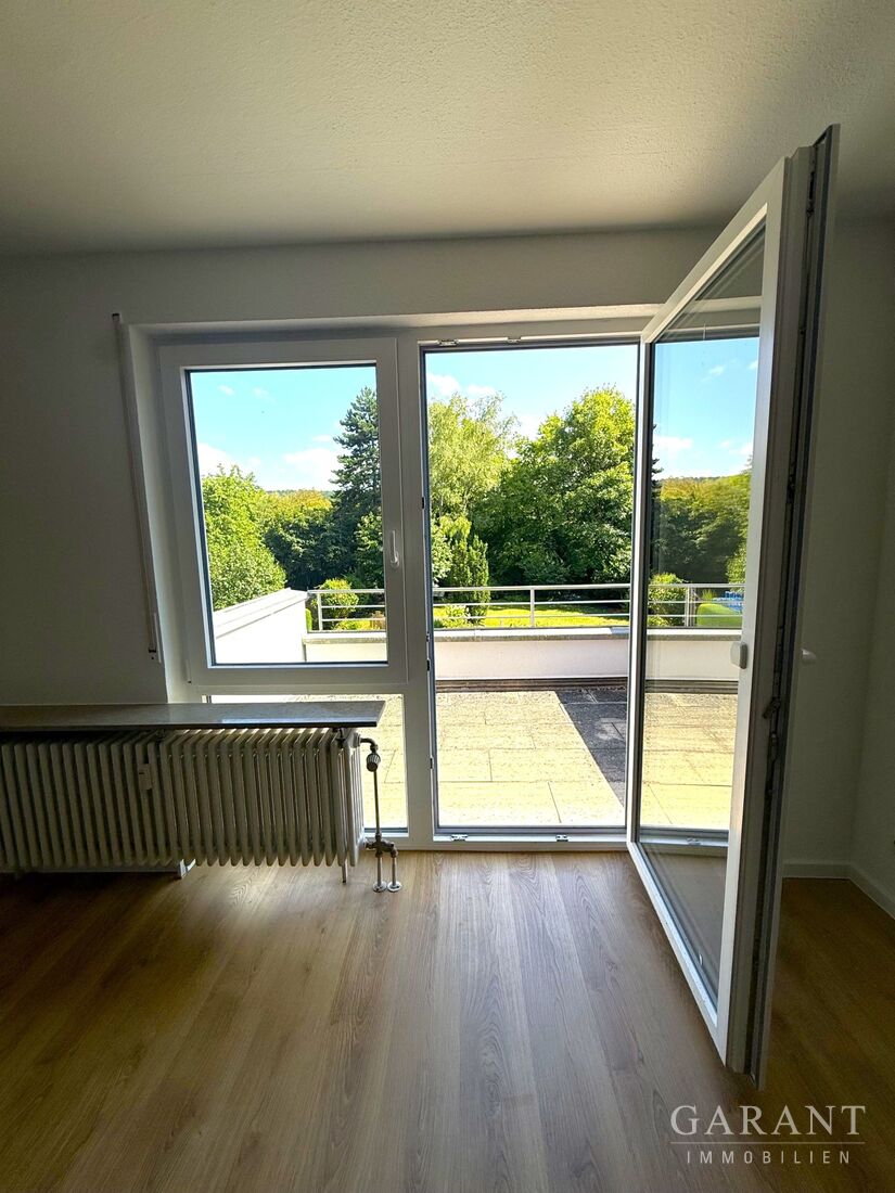 Charmante 1 Zimmer-Wohnung mit Balkon und Blick ins Grüne