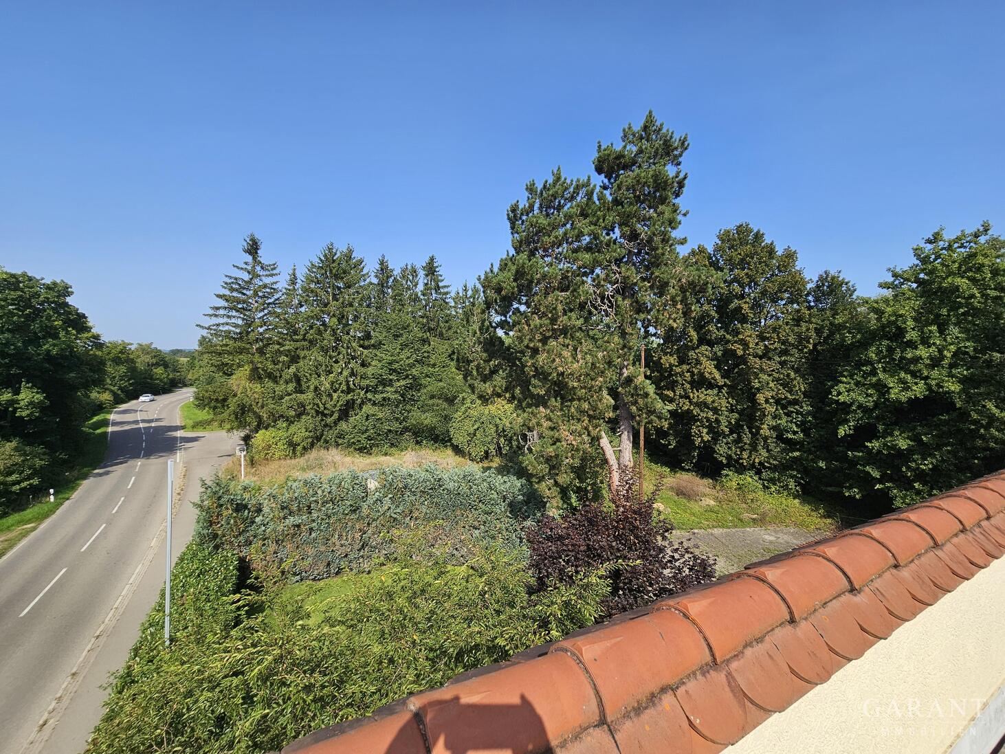 Extragroße 3,5 Zimmer-Wohnung mit riesiger Dachterrasse - ca. 142 qm Wohnfläche & EBK & Stellplatz – Reutlingen – Vorschaubild 6