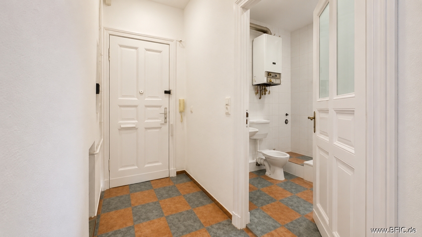 Bezugsfreies, großzügiges Altbau-Apartment im aufstrebenden Afrikanischen Viertel – Berlin Wedding – Vorschaubild 7