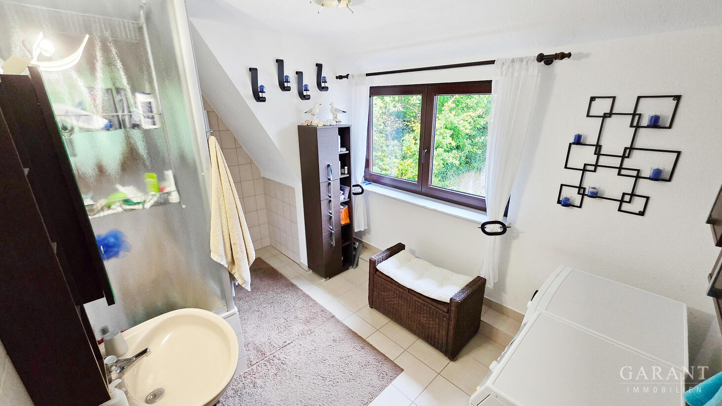 Zweifamilienhaus mit zusätzlichem Baugrundstück in Stuttgart-Rohracker! – 70329 Stuttgart – Vorschaubild 7