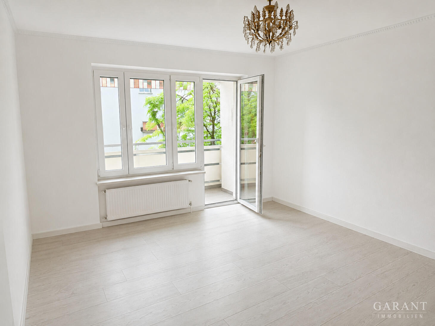 Einzigartige 2 Zimmer-Wohnung in Stuttgart-Degerloch! – 70597 Stuttgart – Bild 1 von 9