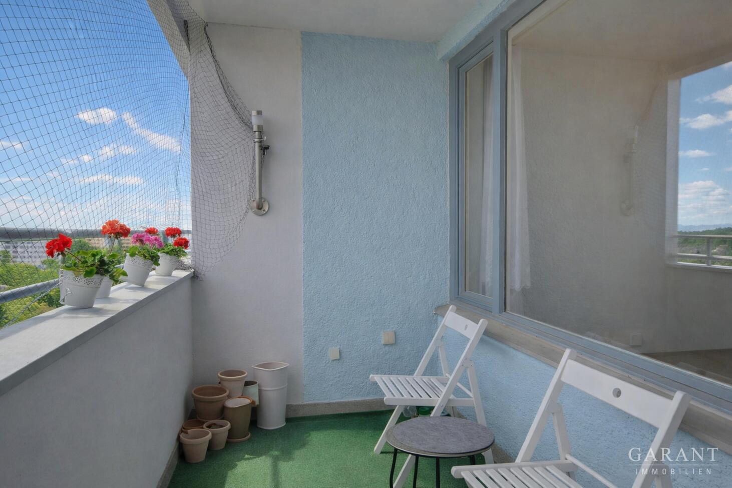 Helle 2,5 Zimmer-Wohnung mit Westbalkon und Weitblick – 80935 München – Vorschaubild 5