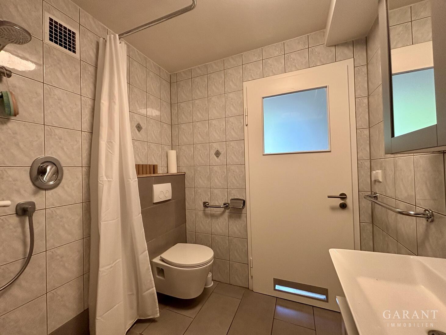 Hochwertig kernsanierte 1 Zimmer-Wohnung in gefragter Wohnlage! – 70619 Stuttgart – Vorschaubild 8