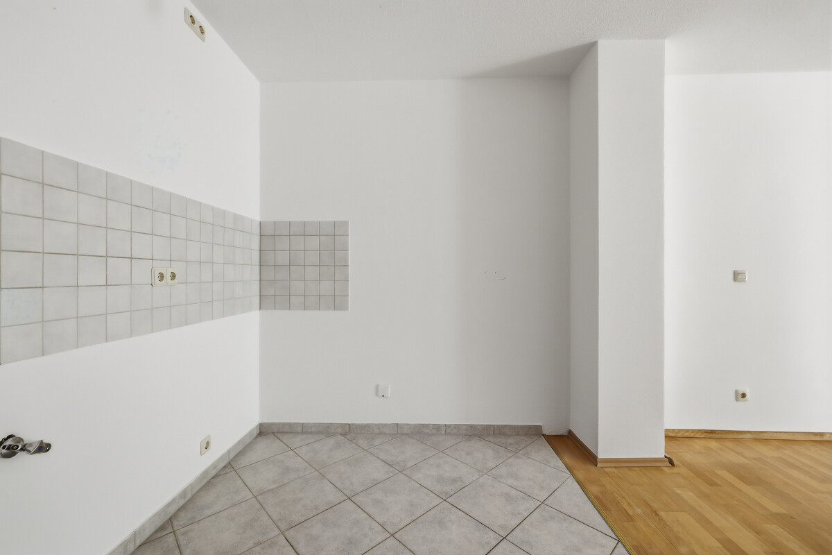 115 m² Wohn-/Nutzfläche - Einladende 2,5-Zimmer-Maisonettewohnung mit großzügigem hellem Hobbyraum – 80997 München / Allach-Untermenzing – Vorschaubild 4
