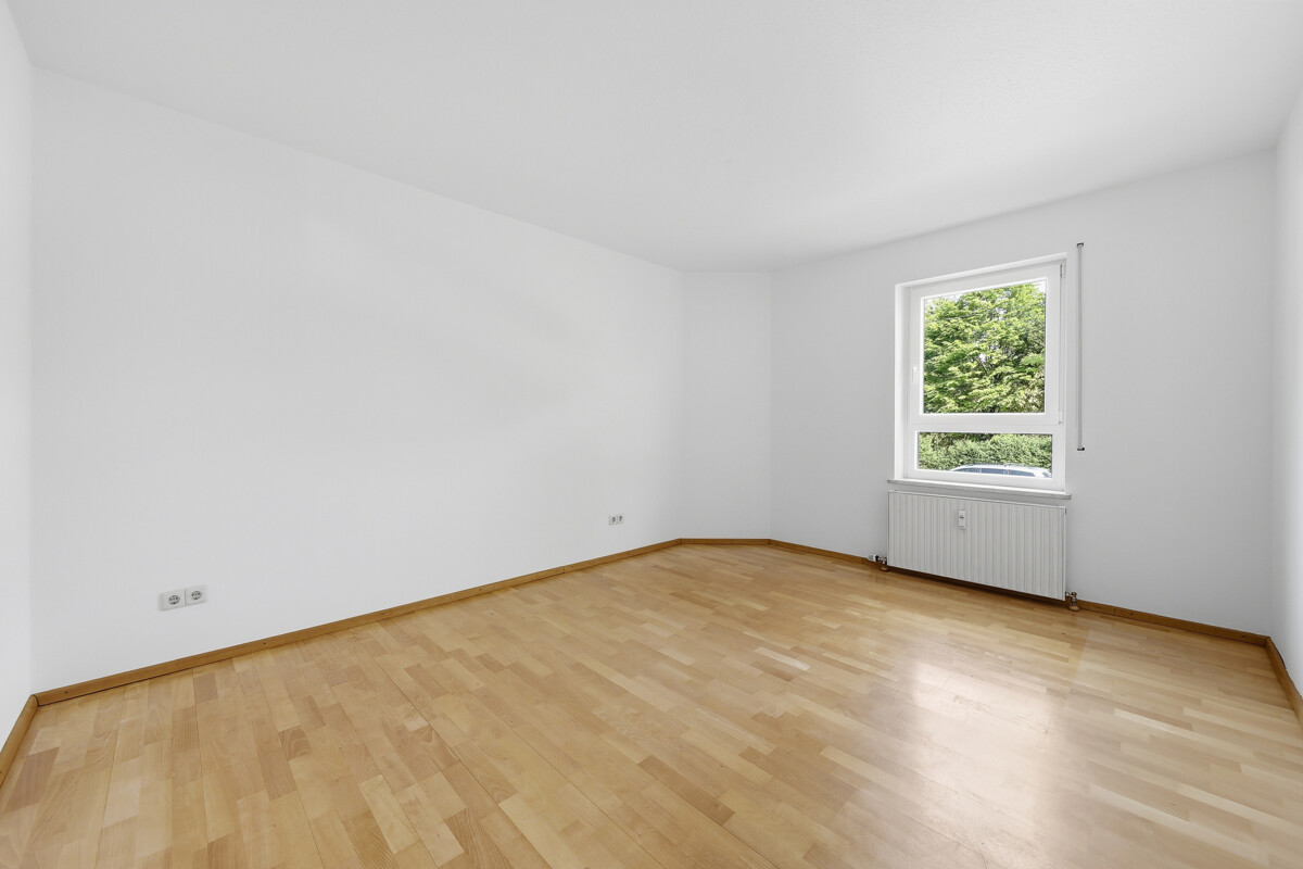 115 m² Wohn-/Nutzfläche - Einladende 2,5-Zimmer-Maisonettewohnung mit großzügigem hellem Hobbyraum – 80997 München / Allach-Untermenzing – Vorschaubild 5