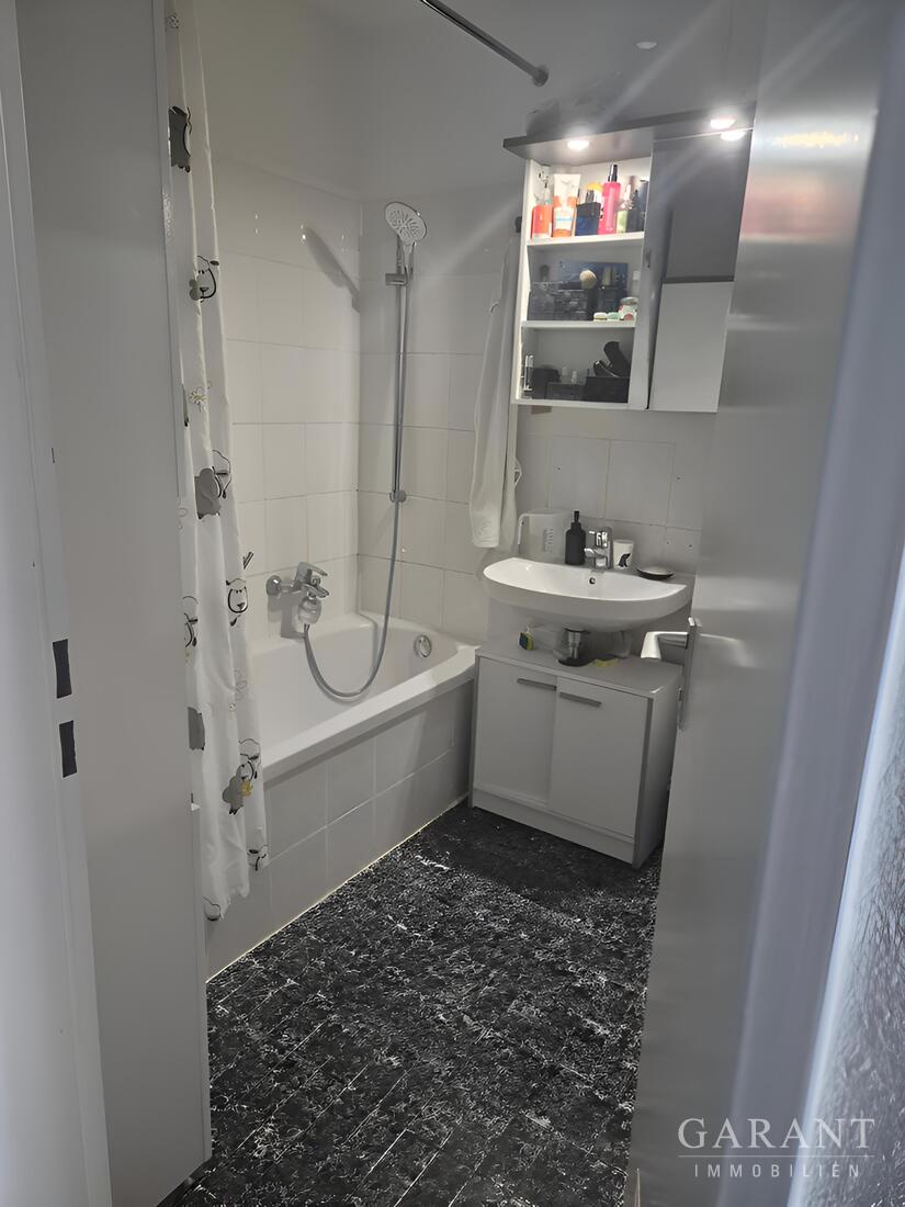Ruhig und grün in Pasing! Hübsche 2 Zimmer-Wohnung mit Süd-/West-Loggia, frei ab Ende 2026 – 81243 München – Vorschaubild 7
