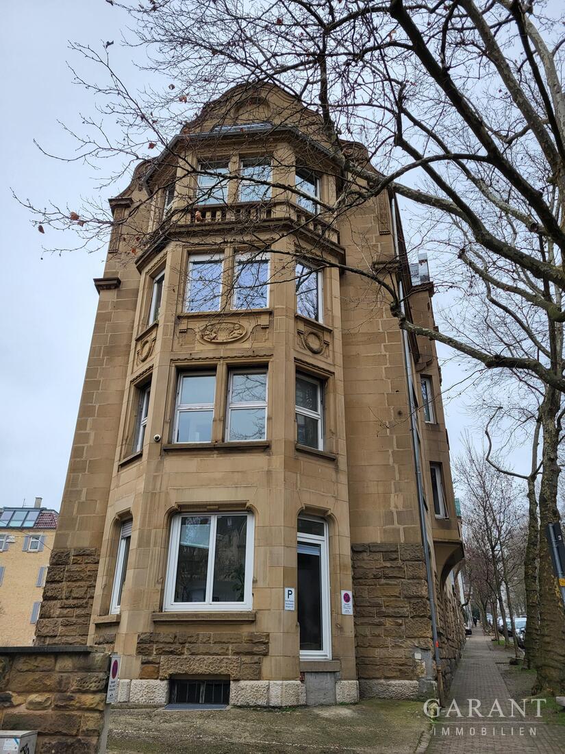 * Charmante 8 Zimmer-Wohnung im Jugendstilhaus mit vielseitiger Nutzungsmöglichkeit * – 70180 Stuttgart – Vorschaubild 16