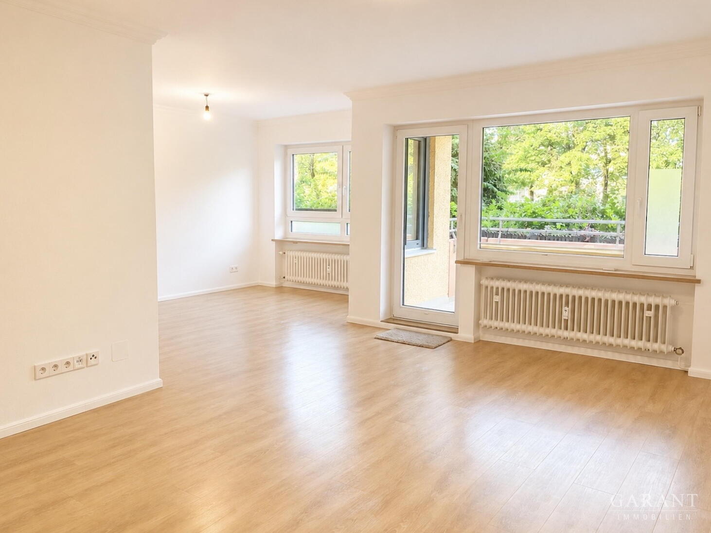 Einziehen und wohlfühlen - Exklusive 3,5 Zimmer-Wohnung in begehrter Wohnlage – 81735 München – Bild 1 von 13