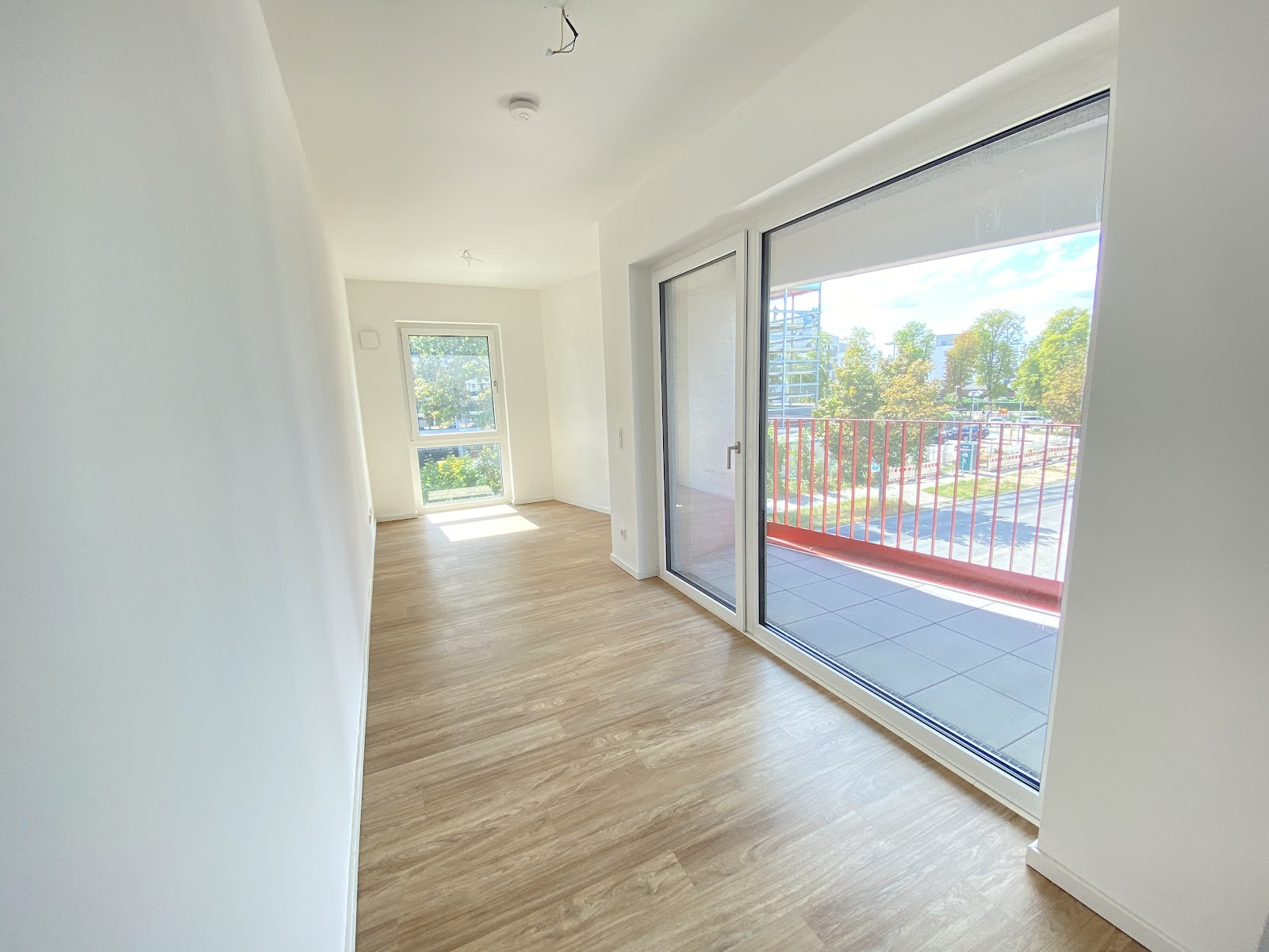 Helle 1-Zimmer-Wohnung mit Balkon – barrierefreie Objektgestaltung – provisionsfrei – 13599 Berlin – Vorschaubild 4