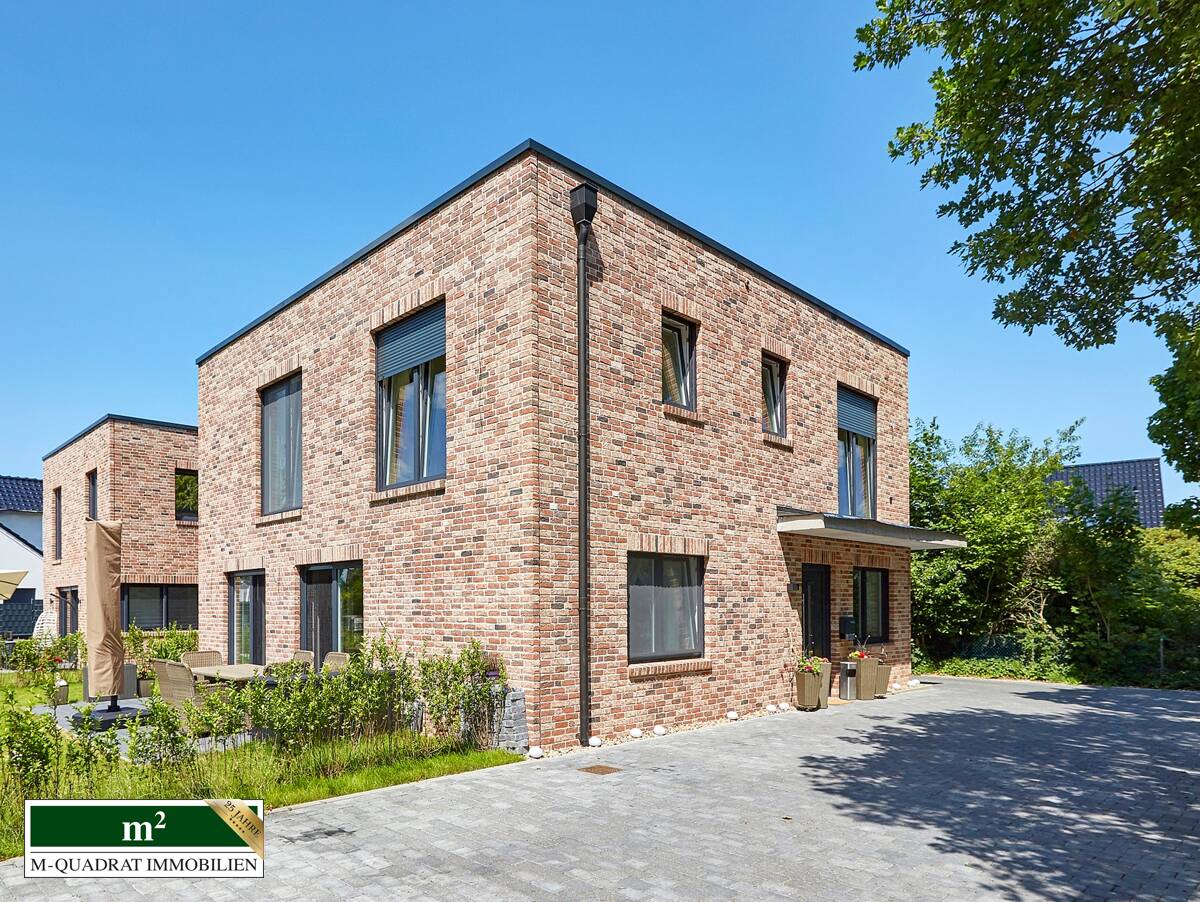 Exklusiver Wohntraum mit PV-Anlage und SmartHome – – 25479 Ellerau – Vorschaubild 2