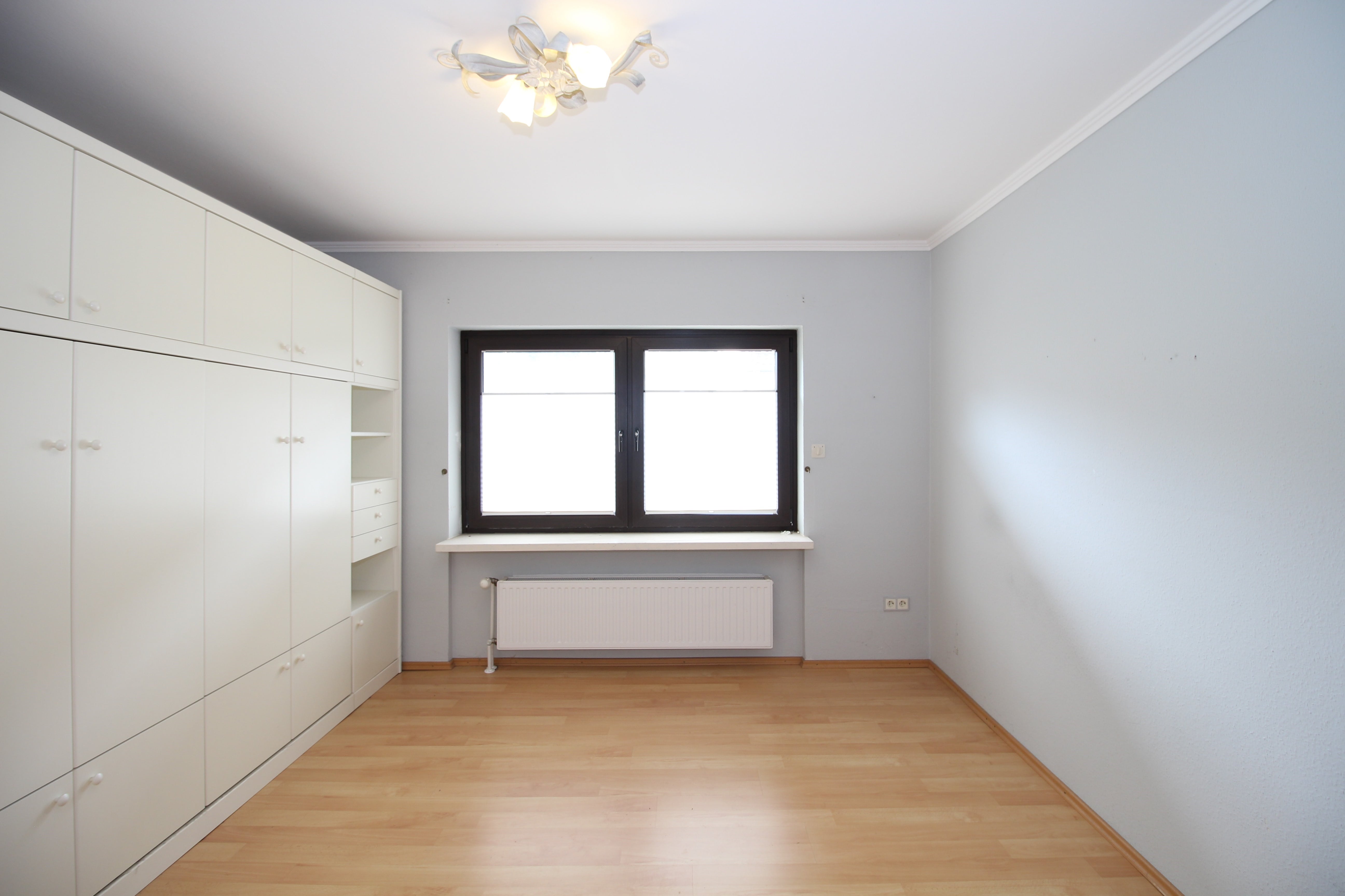Einfamilienhaus mit Garage, 3 Pkw-Stellplätzen und Terrasse in Kropp – 24848 Kropp – Vorschaubild 9