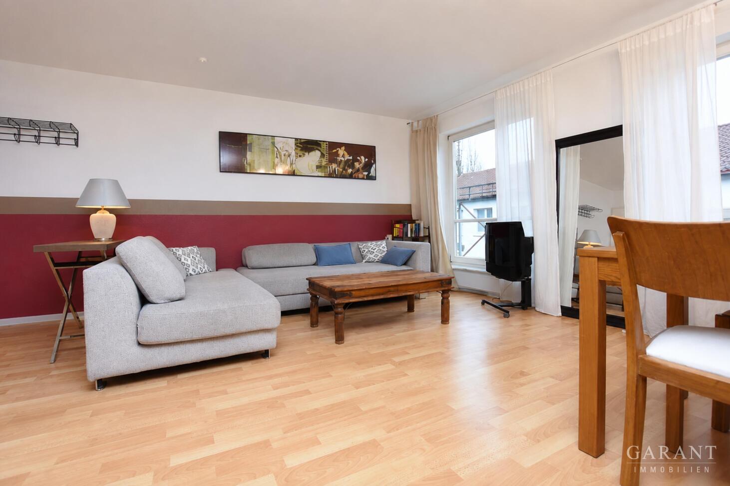 Super Rendite-Objekt! Hübsche 2 Zimmer-Wohnung im beliebten Gerberviertel – 70178 Stuttgart – Vorschaubild 2