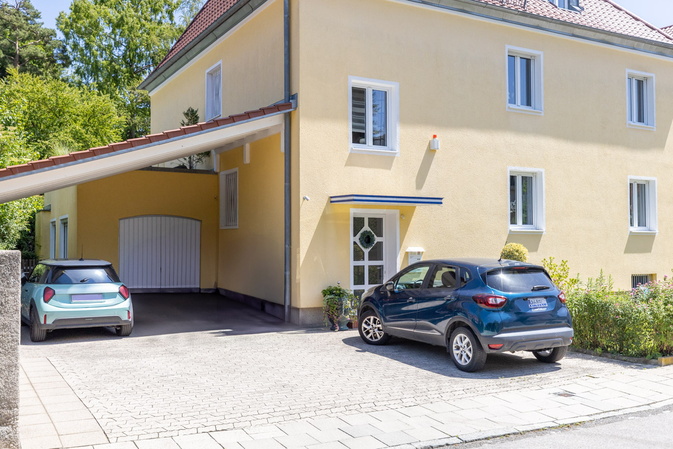 Ein zauberhaftes und vielseitiges Haus in Spitzenlage direkt am Grüngürtel und Engl. Garten – 80805 München – Vorschaubild 5