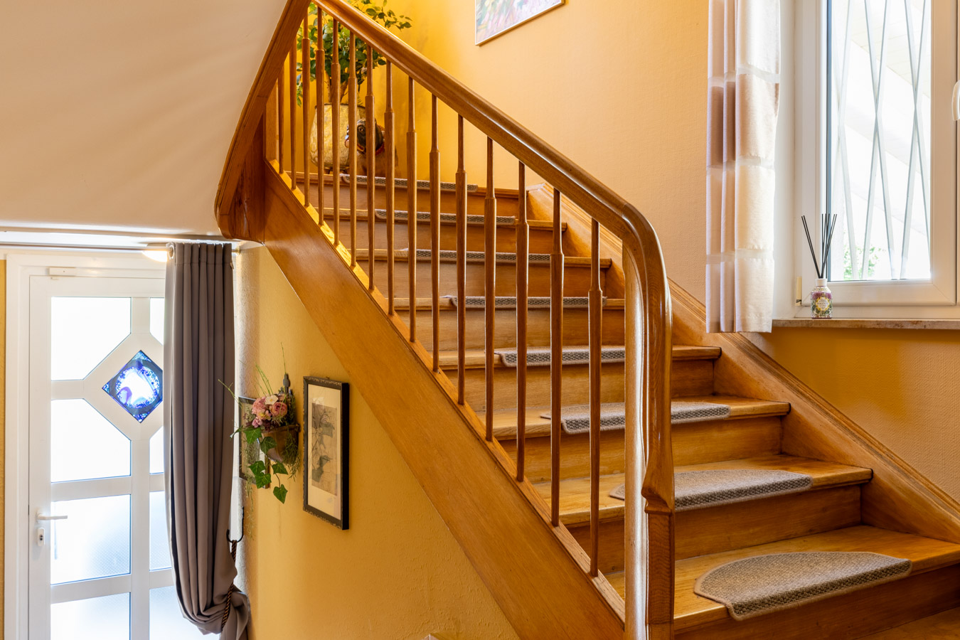 Ein zauberhaftes und vielseitiges Haus in Spitzenlage direkt am Grüngürtel und Engl. Garten – 80805 München – Vorschaubild 10