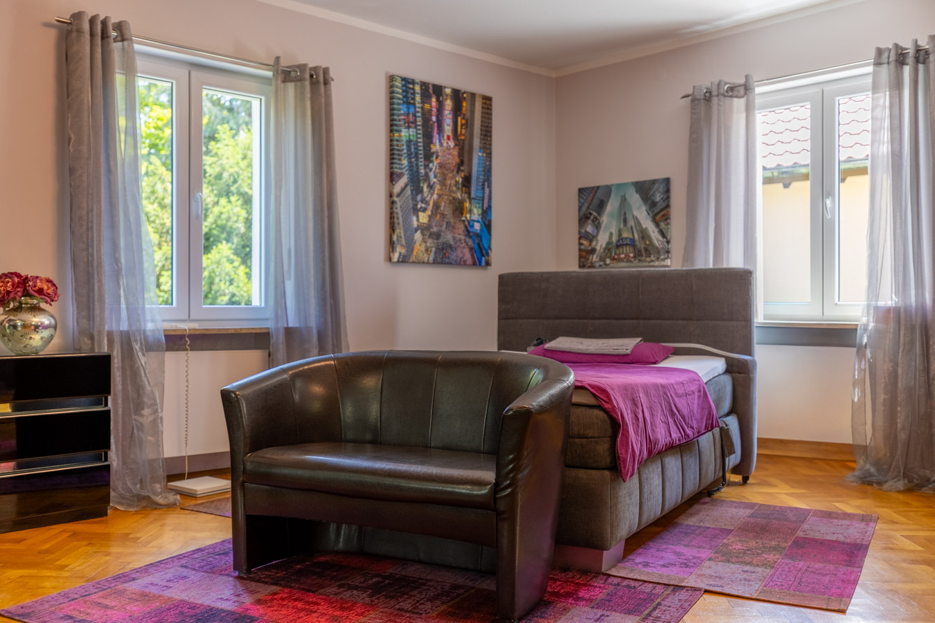 Ein zauberhaftes und vielseitiges Haus in Spitzenlage direkt am Grüngürtel und Engl. Garten – 80805 München – Vorschaubild 44
