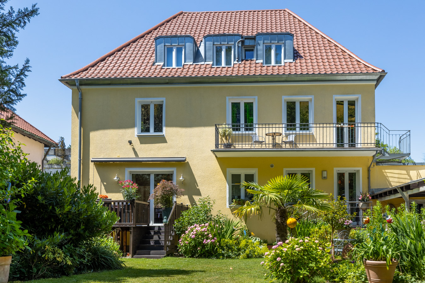 Ein zauberhaftes und vielseitiges Haus in Spitzenlage direkt am Grüngürtel und Engl. Garten – 80805 München – Vorschaubild 60