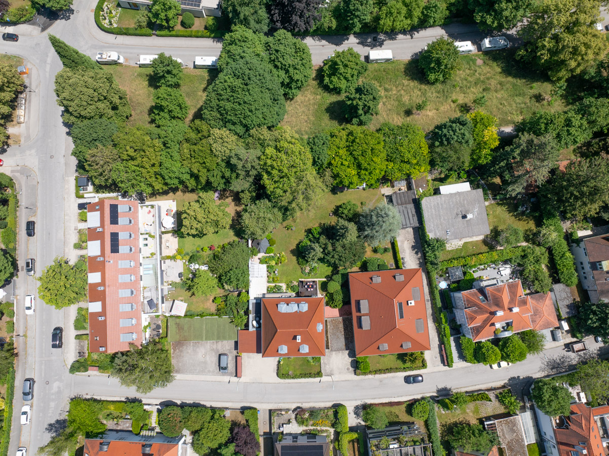 Ein zauberhaftes und vielseitiges Haus in Spitzenlage direkt am Grüngürtel und Engl. Garten – 80805 München – Vorschaubild 66